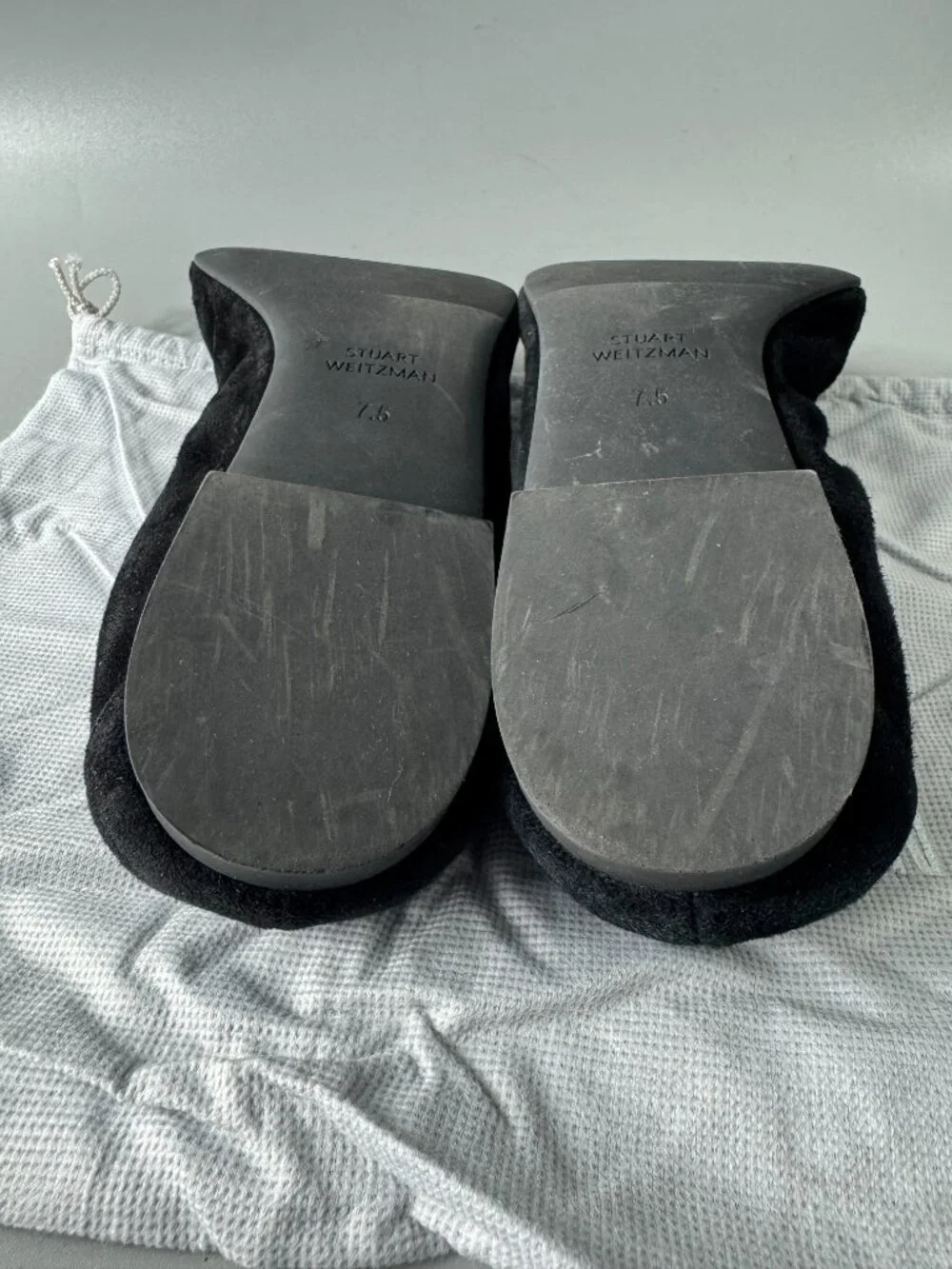 Stuart Weitzman Gabby Scrunch Black Suede Leather Ballet Flats Women's Size 7.5